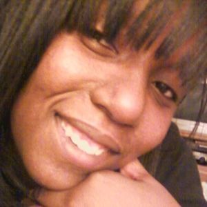 Meet your Posher, Yolanda